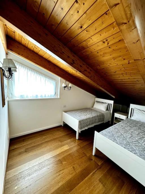 Joy Apartment Mezzegra Buitenkant foto